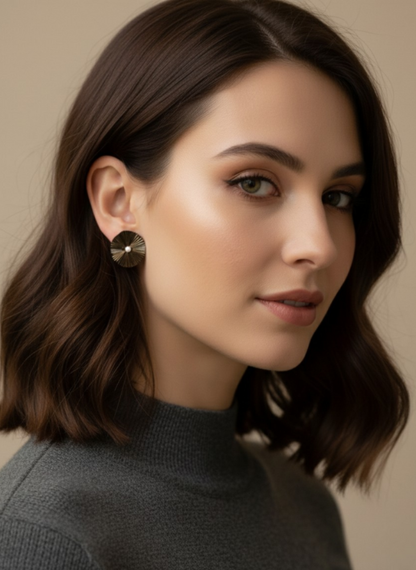 ✨Aros Golden Pleats ¡Recibe GRATIS su Estuche de Regalo!✨