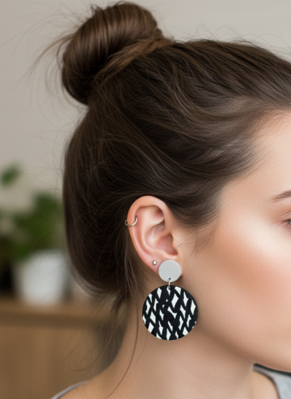 ✨Aros Gráficos ¡Recibe GRATIS su Estuche de Regalo!🖤