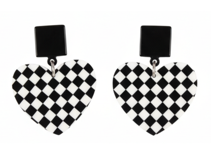 💕Aros Corazón Checker ¡Recibe GRATIS su Estuche de Regalo!😍🏁