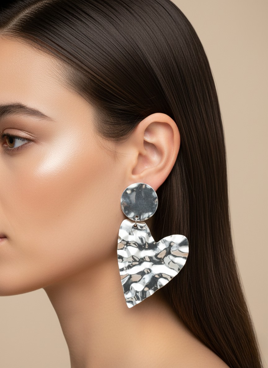 ✨Aros Corazón Martillado ¡Recibe GRATIS su Estuche de Regalo!✨