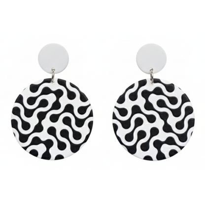 ✨¡Aros Diseño Abstracto Black & White ¡Recibe GRATIS su Estuche de Regalo!💖