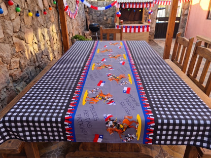 ❤️ Mantel Fiestas Patrias Diseño Condorito - Género 150x200cms